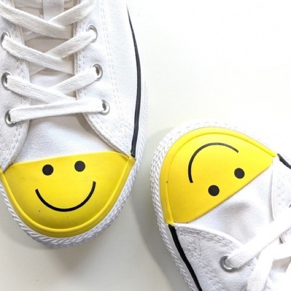 Converse Chucks Happy Smile Smiley Face Low Classics 2 Kids Youth - Picture 7 of 8